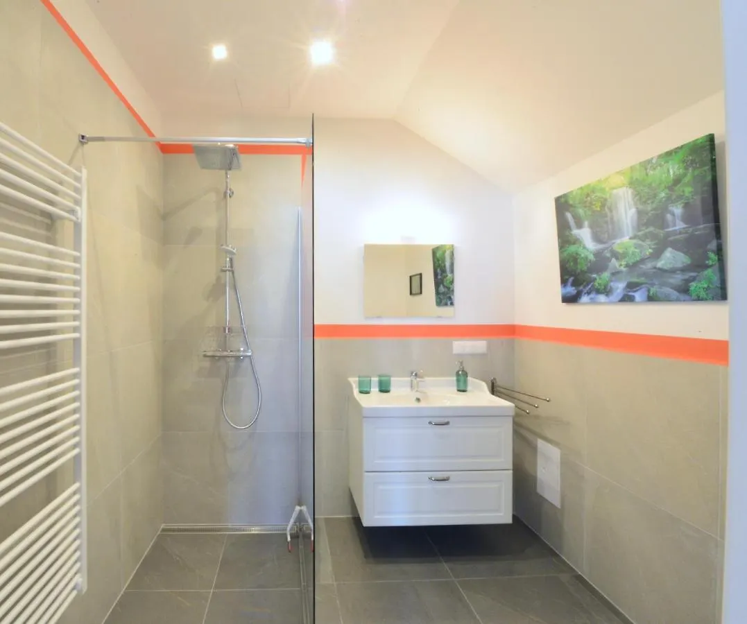 Spacious And Comfy With 3 Bedrooms Vienna Apartment