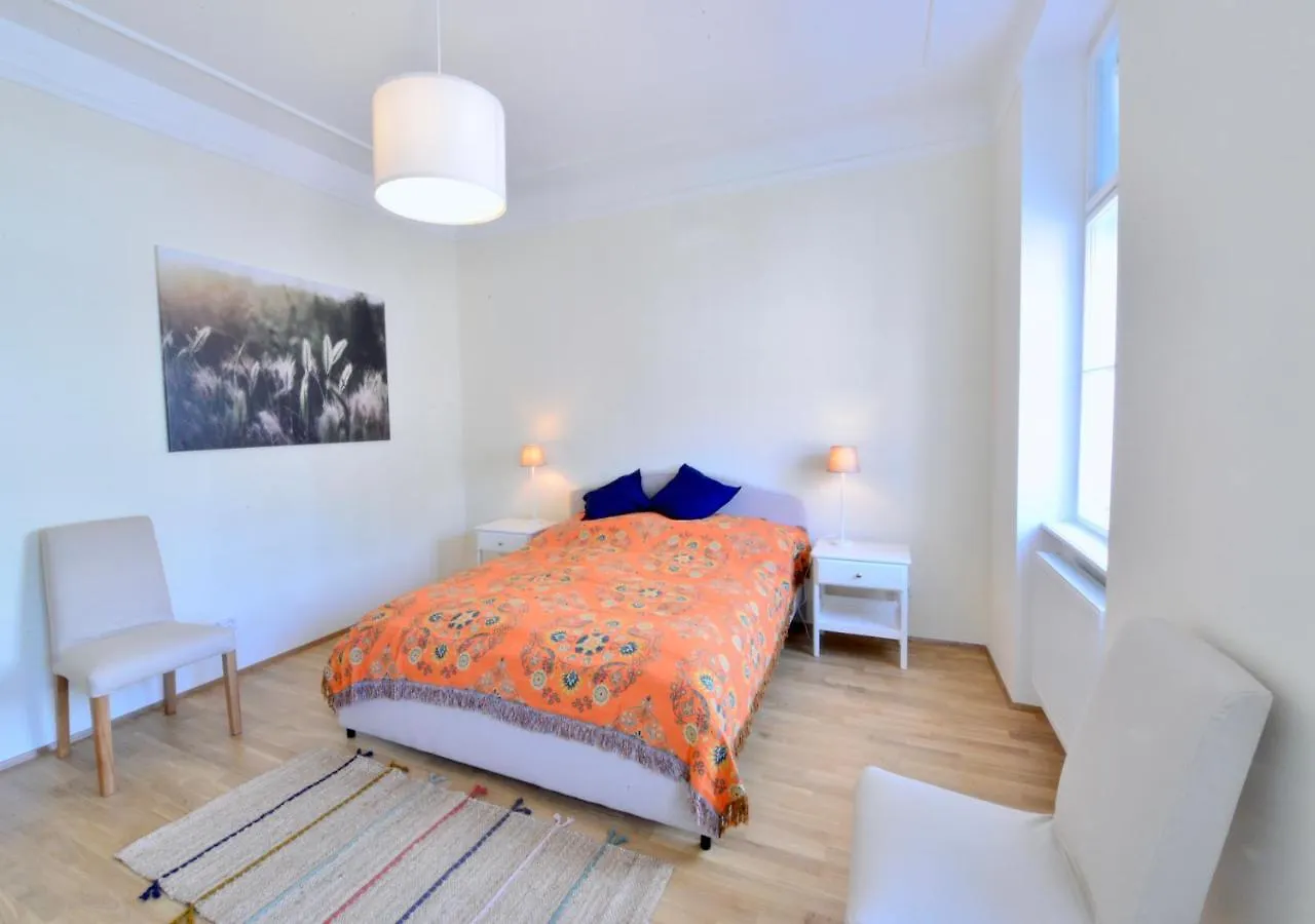 Apartment Spacious And Comfy With 3 Bedrooms Vienna